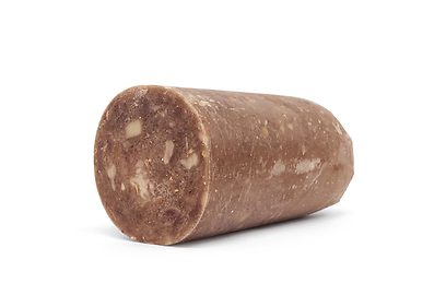 Vorzügliches Känguru mit Hüttenkäse, Honig und Hagebutte