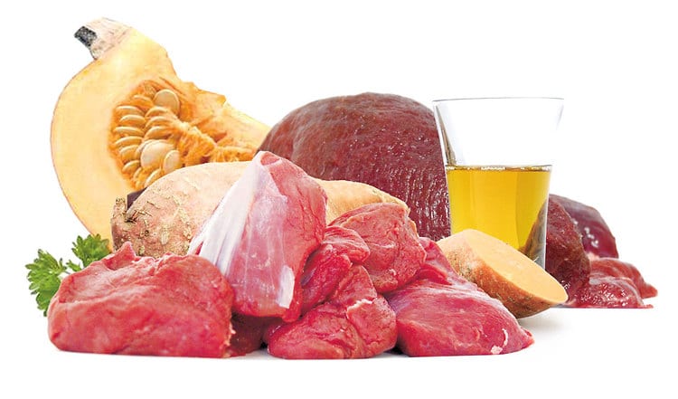 BARF Rezept mit Känguru mit Süßkartoffel, Kürbis & Lachsöl