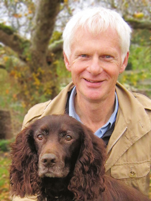 John Bradshaw, Autor von "Hundeverstand", fotografiert von Alan Peters